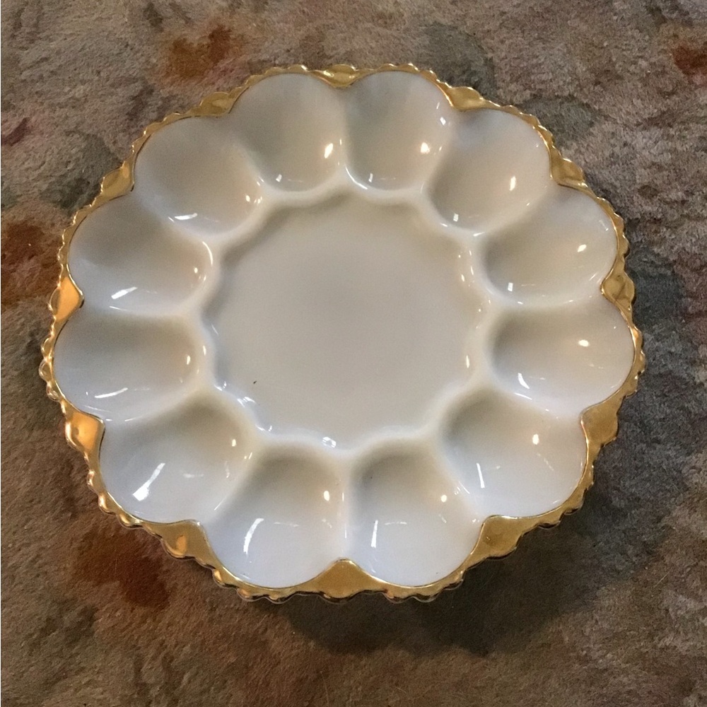 VINTAGE DEVILED EGG PLATE PLATTER GOLD TRIM WHITE EUC